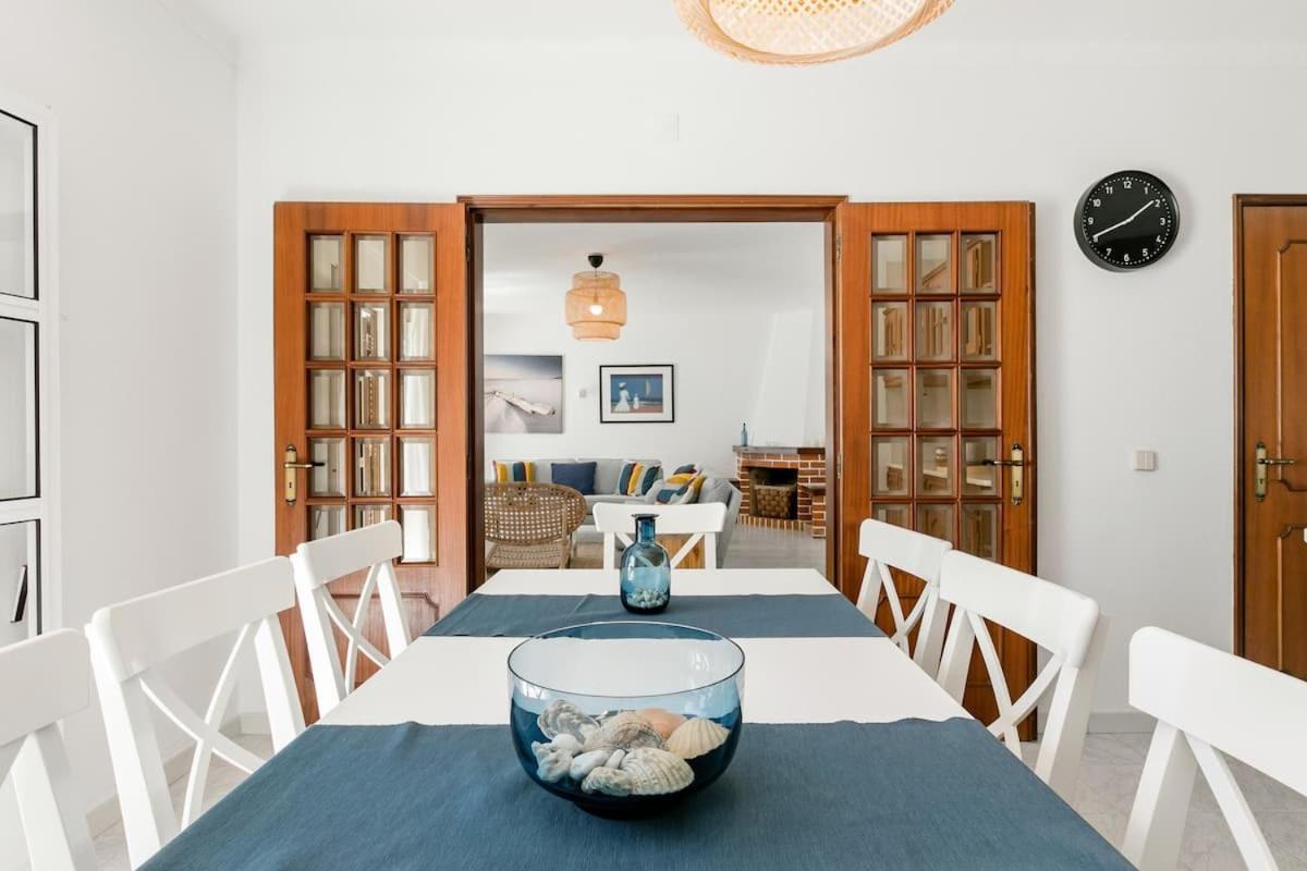 Beachfront Villa With Private Pool In Manta Rota فيلا نوفا دي كاسيلا المظهر الخارجي الصورة