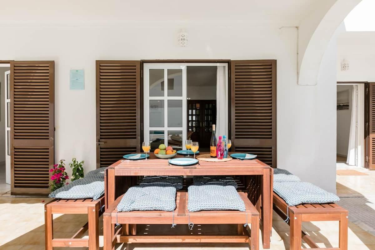 Beachfront Villa With Private Pool In Manta Rota فيلا نوفا دي كاسيلا المظهر الخارجي الصورة